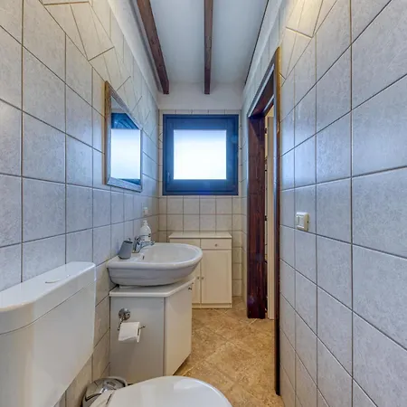 Lu Munte Villa *
